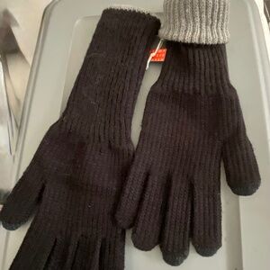 Verloop knit texting gloves. Black/grey Lined with grey that can be cuffed NWOT